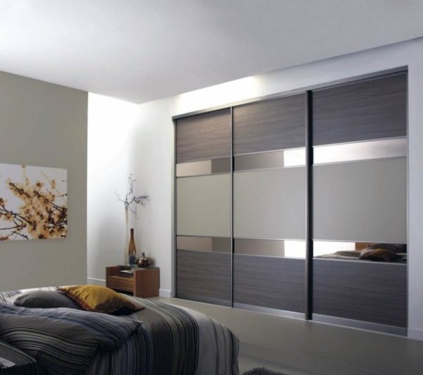 Встроенный шкаф-купе №12