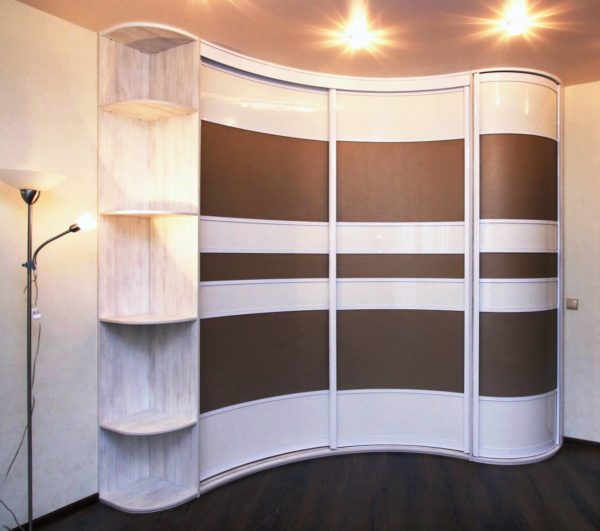 Угловой радиусный шкаф-купе в спальню №28